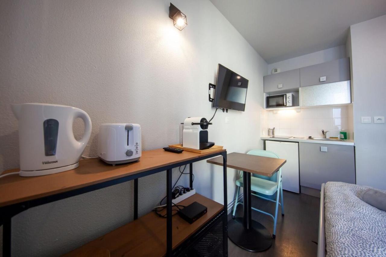 Ferienwohnung Le Petit Hector -Studio Cosy Avec Parking -Debourg Lyon Exterior foto